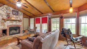 House (1 Bedroom) | Front of property