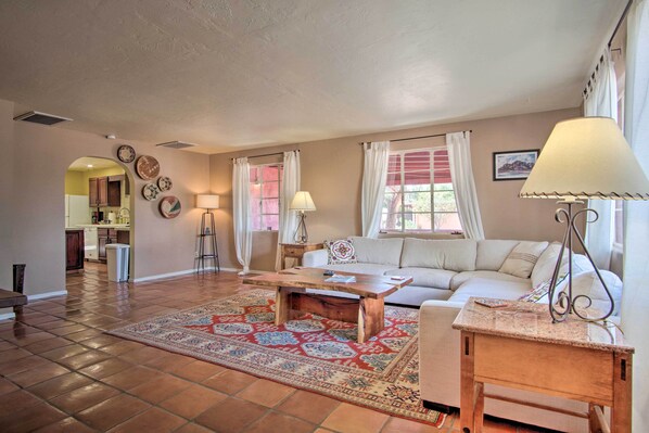 Living area - Stylish Tucson Home: Backyard Oasis w/ Grill! (Tucson)