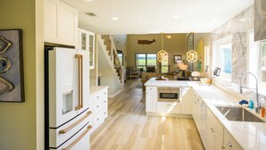 Unclassified image, 5 of 43, button - Riverfront Savannah Retreat w/ Private Dock! (Savannah)