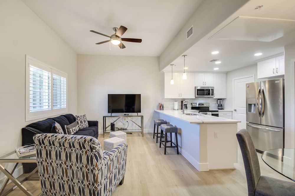 Central Tucson Condo w/ Community Pool + Hot Tub! - Tucson, AZ