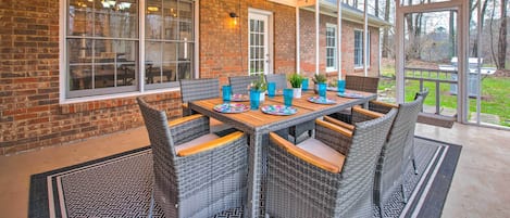 House (3 Bedrooms) | Interior