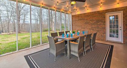 Ranch Home w/ Front Porch on Etowah River!