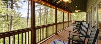 Spacious Georgia Escape w/ Fireplace, Deck & Grill