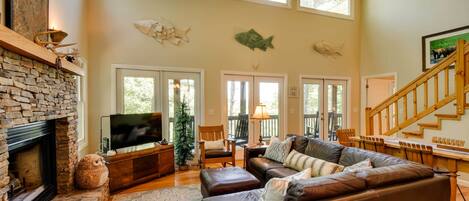House (3 Bedrooms) | Interior