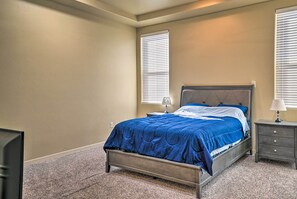 House (3 Bedrooms) - Las Cruces Retreat w/ Patio - Close to Dtwn! (Las Cruces)