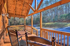 House (2 Bedrooms) | Interior - Private Cabin w/ Furnished Porch on < 3 Acres! (Mineral Bluff)