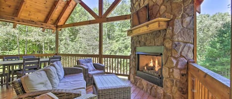 House (2 Bedrooms) | Front of property