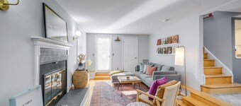 < 1 Mi to Waterfront: Old Town Alexandria Home!