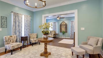 Nhà (3 Bedrooms) | Nội thất