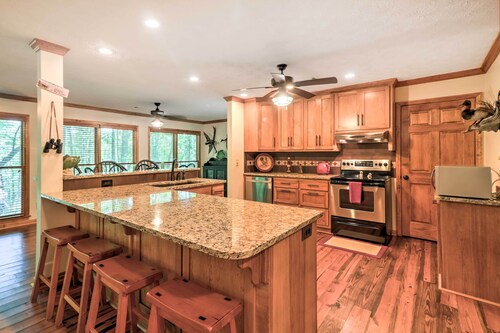 Waterfront West Point Lake Cabin w/ Private Dock!