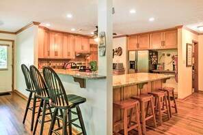 House (2 Bedrooms) | Interior - Waterfront West Point Lake Cabin w/ Private Dock! (LaGrange)