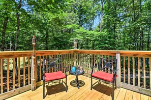 House (2 Bedrooms) | Interior - Waterfront West Point Lake Cabin w/ Private Dock! (LaGrange)
