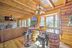 Interior - Calhoun Cabin w/ River View + Wraparound Deck (Calhoun)