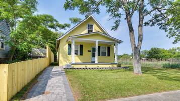 Cottage (2 Bedrooms) | Interior