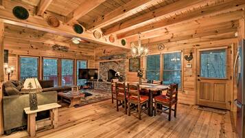 Rumah (2 Bedrooms) | Interior