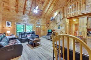 House (3 Bedrooms) | Interior - Riverfront Ellijay Cabin w/ Deck + Pool Access! (Ellijay)