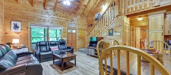 Riverfront Ellijay Cabin w/ Deck + Pool Access!