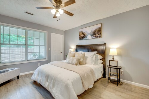 Near Airport, Private Yard! Atlanta Rental