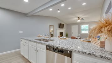 Rumah (3 Bedrooms) | Interior