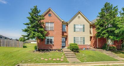 Horn Lake Vacation Rental ~ 14 Mi to Memphis!