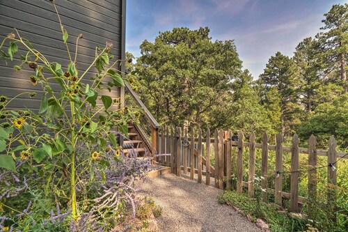 Charming Apt Near Palmer Lake, 14 Mi to Usafa!