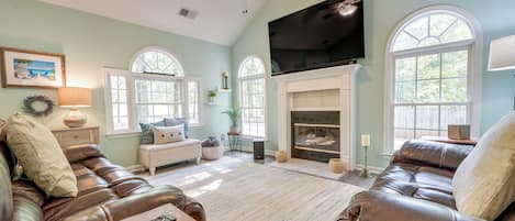 House (3 Bedrooms) | Front of property