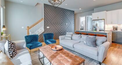 Nashville Townhome w/ Rooftop Balcony & Game Room!