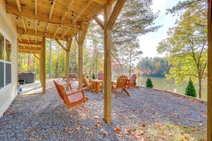 Cottage (4 Bedrooms) | Interior - 'lakeside Paradise' in Ellijay: Hot Tub, Fire Pit (Ellijay)