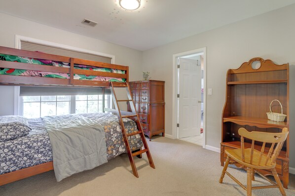 單棟房屋 (4 Bedrooms) | 內部