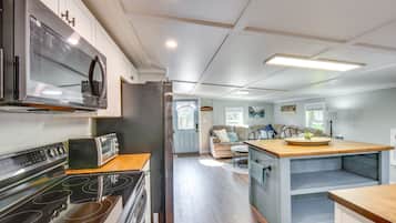 House (1 Bedroom) | Interior