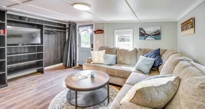 Cozy Clarkesville Getaway w/ Fire Pit!