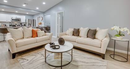 Atlanta Getaway w/ Private Yard: 3 Mi to Airport
