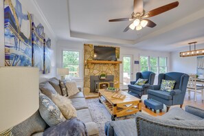 Rumah (6 Bedrooms) | Interior
