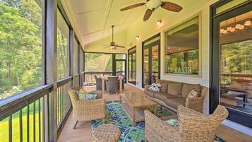 House (Multiple Bedrooms) | Bahagian dalam