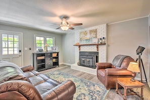 House (4 Bedrooms) | Interior