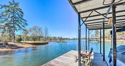Georgia Getaway w/ 2-story Dock By Lake Hartwell