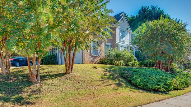 Exterior - Cozy Georgia Apartment Near Theme Parks & Hiking! (Powder Springs)