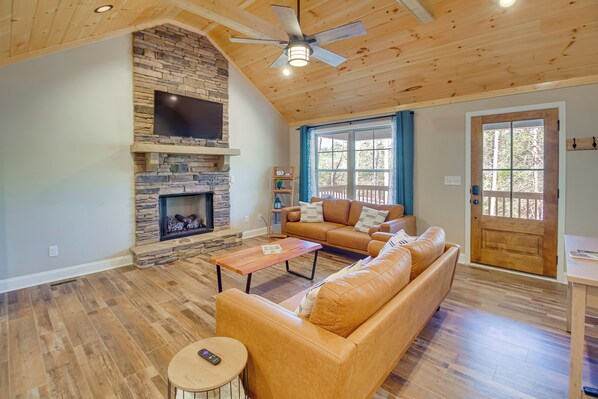 House (3 Bedrooms) | Interior - Modern Ellijay Cabin Rental w/ Outdoor Fireplace (Ellijay)