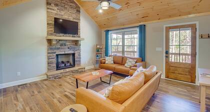 Modern Ellijay Cabin Rental w/ Outdoor Fireplace