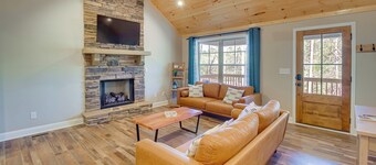 Modern Ellijay Cabin Rental w/ Outdoor Fireplace