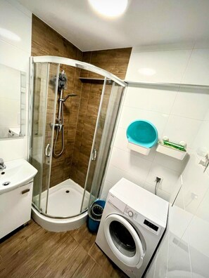 Salle de bain commune