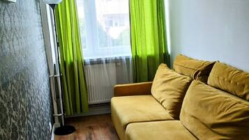 Basic Room (3) | Bathroom | Shower, towels, soap, shampoo