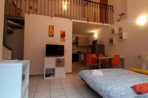 1 Schlafzimmer, Bügeleisen/Bügelbrett, Reisekinderbett, kostenloses WLAN