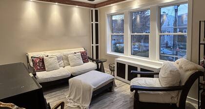 Private Cozy Apartment - Walking Distance from LaGuardia Airport