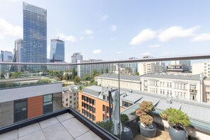 Balcony - LUX Warsaw Apartment by Renters (Warsaw)
