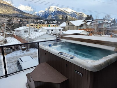 NEW! Oberhofen by SSR Top View HOT TUB 5BR