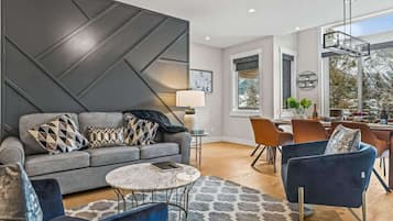 TV, fireplace, stereo, offices