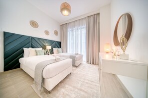 2 bedrooms, in-room safe, iron/ironing board, free WiFi - Capacious 2BR at Sunset at Creek Beach Dubai Creek Harbor by Deluxe Holiday Homes (Dubai)