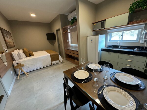 1 bedroom, blackout curtains, iron/ironing board, free WiFi