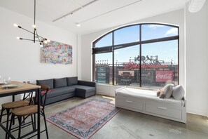 Panoramic Apartment | Living area | Flat-screen TV